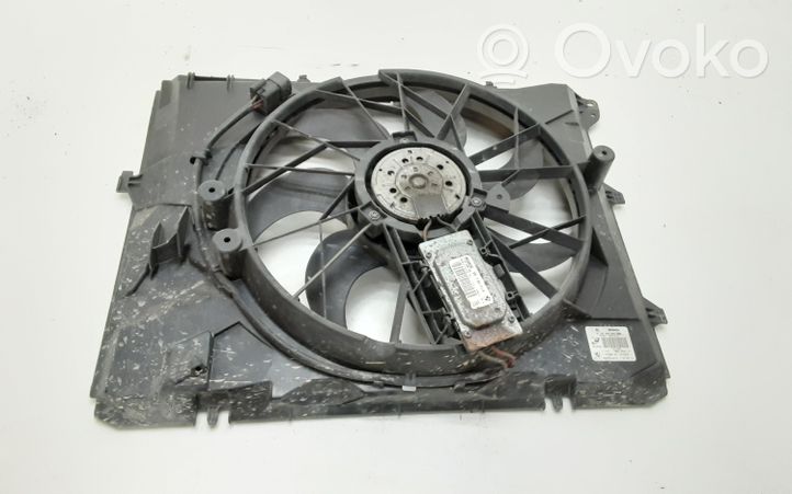 BMW 3 E90 E91 Ventilatore di raffreddamento elettrico del radiatore 1137328144