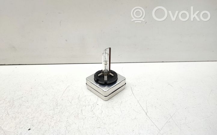 BMW 3 E90 E91 Xenon bulb D1S