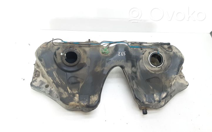 BMW 7 E65 E66 Réservoir de carburant 7199947