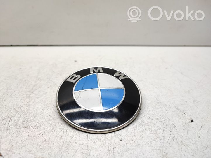 BMW 3 E90 E91 Logo, emblème, badge 8132375