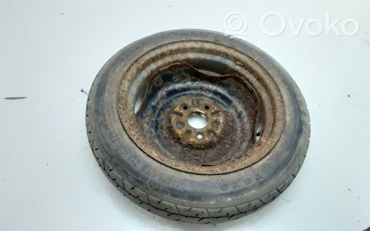 Toyota Avensis Verso R16 spare wheel 