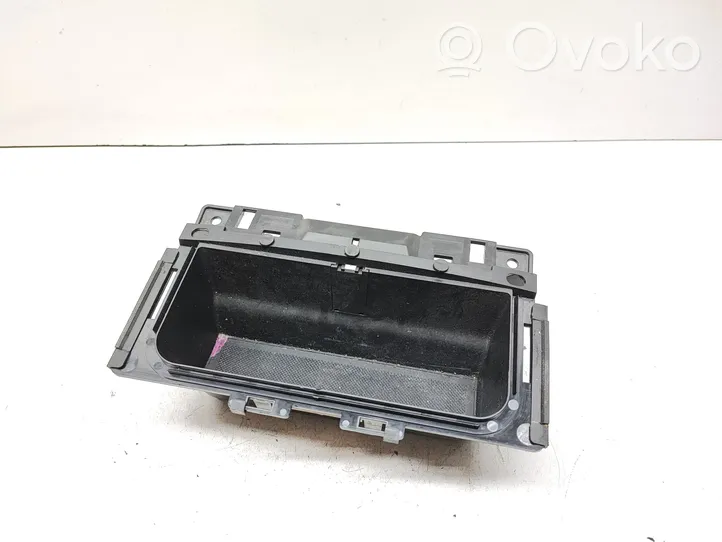 Audi A6 S6 C7 4G Daiktadėžė 4G0864131