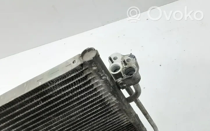 BMW 7 E65 E66 Radiateur condenseur de climatisation 