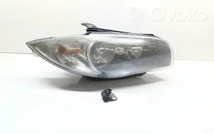 BMW 1 E82 E88 Lampa przednia 7193390