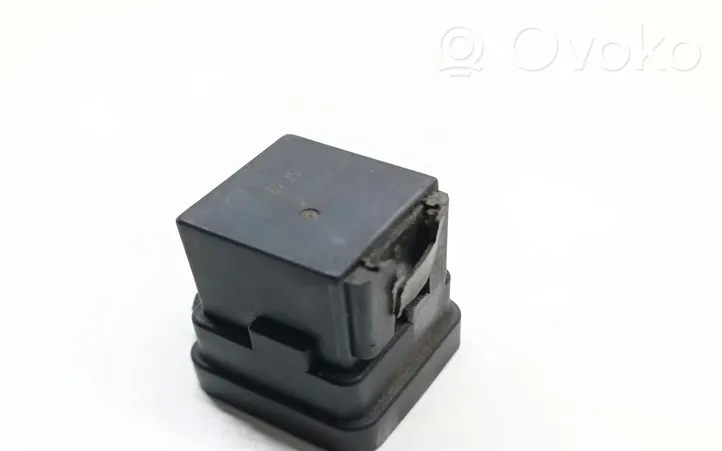 Jeep Grand Cherokee Coolant fan relay 56007080AB