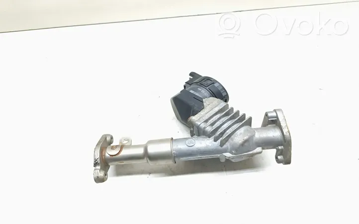 BMW 3 E92 E93 EGR-venttiili 7563241