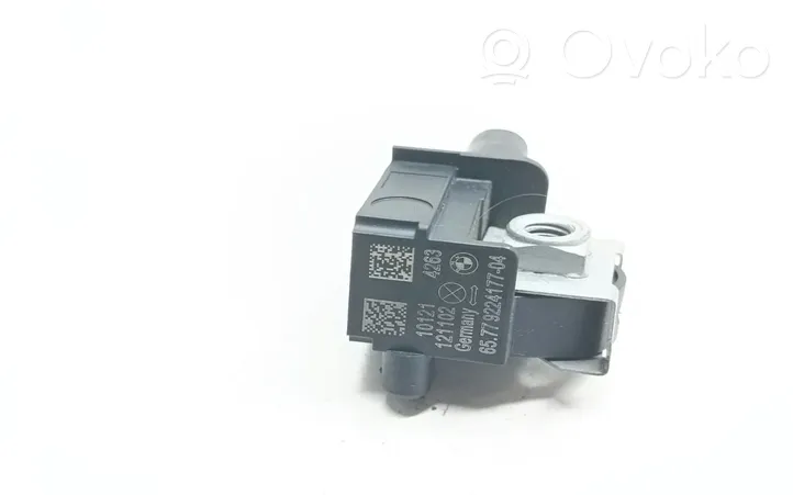 BMW 5 GT F07 Airbagsensor Crashsensor Drucksensor 9224177