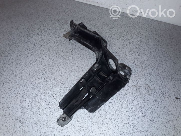 BMW 3 E46 Soporte de montaje de faro delantero/faro principal 1301073017