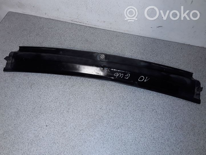 BMW 3 E46 Couvercle cache filtre habitacle 64318363423