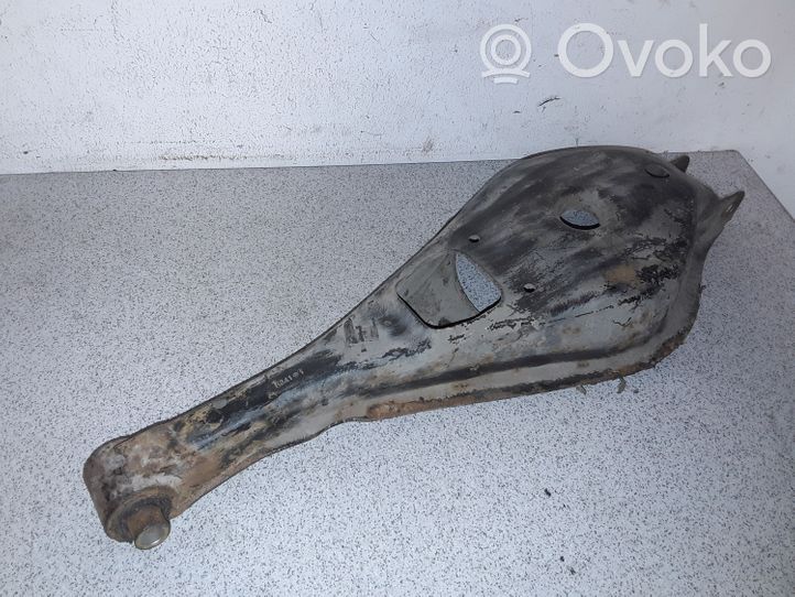 BMW 3 E36 Triangle bras de suspension supérieur arrière 33321095555