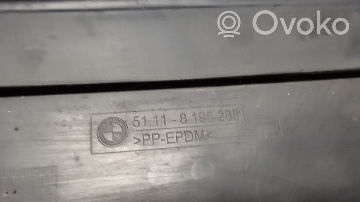 BMW 3 E46 Ramka tylnej tablicy rejestracyjnej 51118195288