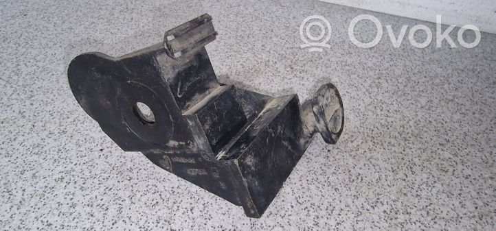 BMW 3 E46 Support de montage de pare-chocs avant 7030620