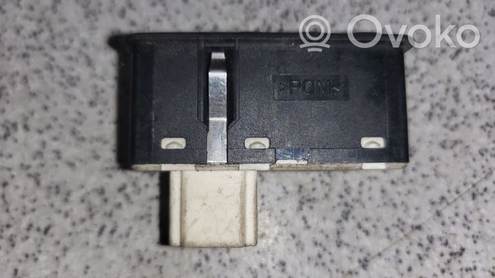 BMW 7 E38 Seat memory switch 8352160