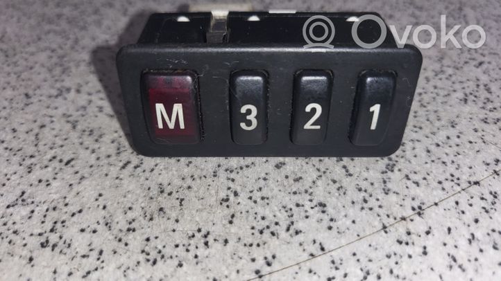 BMW 7 E38 Seat memory switch 8352160