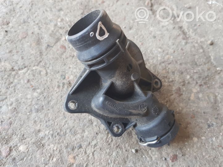 BMW 3 E46 Tuyau de liquide de refroidissement moteur 7785053