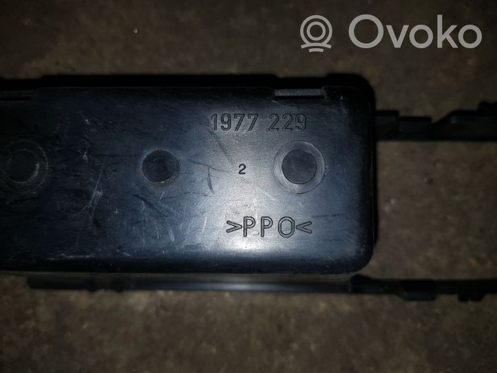 BMW 3 E36 Boîte / compartiment de rangement pour tableau de bord 1977229