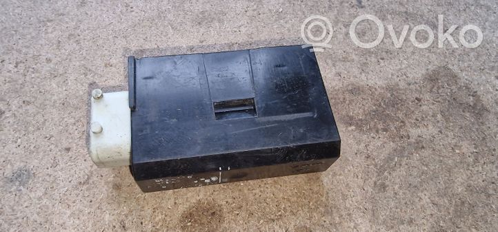 BMW 3 E36 Door central lock control unit/module 67118352165