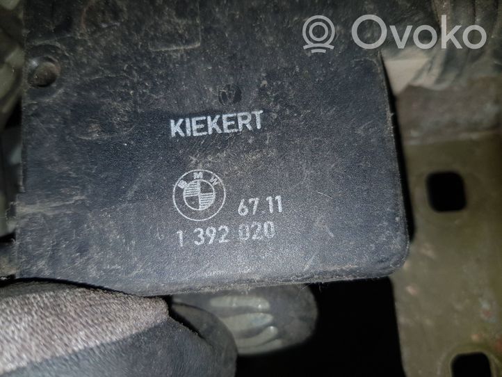 BMW 5 E34 Замок задней крышки 67111392020