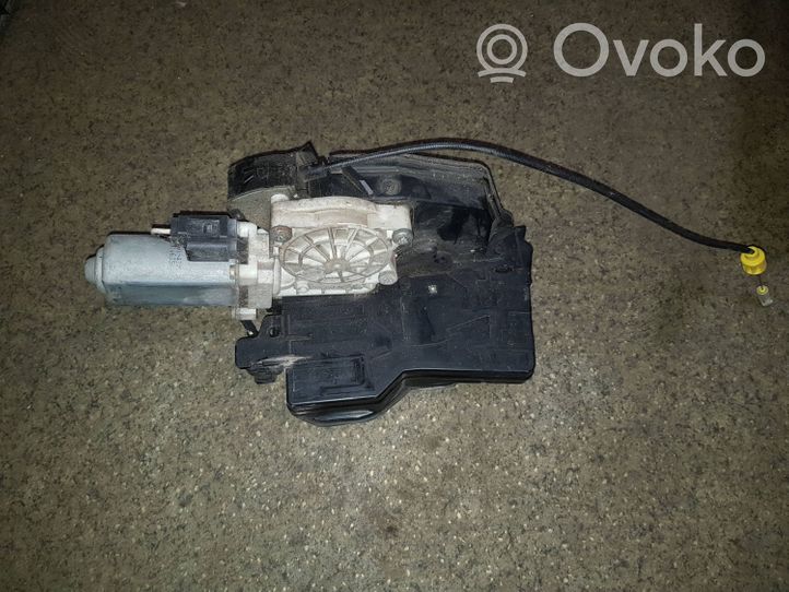 BMW 7 E65 E66 Motore per chiusura ammortizzata della porta anteriore 7028908