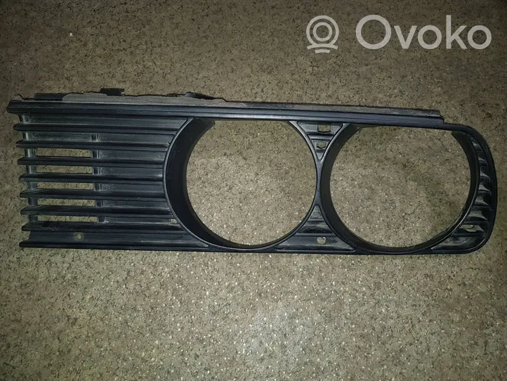 BMW 3 E30 Atrapa chłodnicy / Grill 18760910