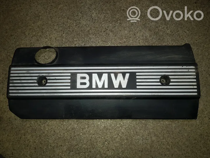 BMW 5 E34 Dzinēja pārsegs (dekoratīva apdare) 1730358