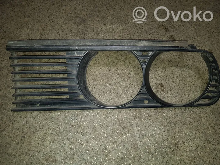 BMW 3 E30 Under headlight/headlamp trim 1945883