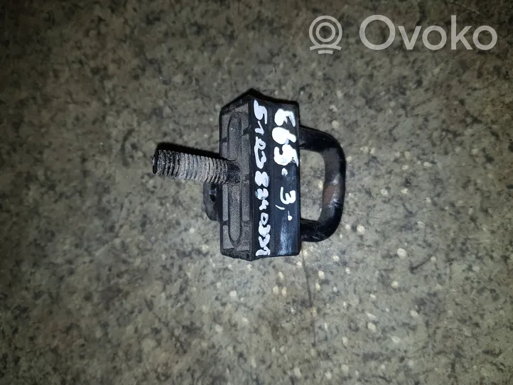 BMW 7 E65 E66 Anello/gancio chiusura/serratura del vano motore/cofano 51237008012