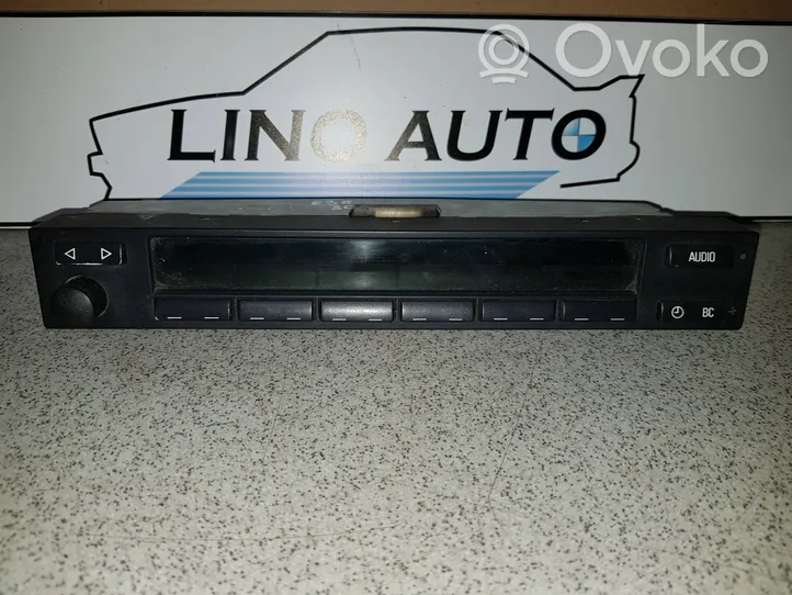 BMW 7 E38 Monitor/display/piccolo schermo 65828352411