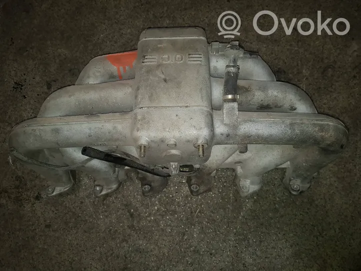 BMW 7 E32 Intake manifold 1717402