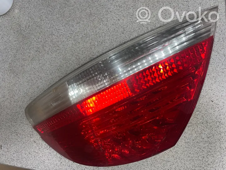 BMW 7 E65 E66 Lampa tylna 6937236