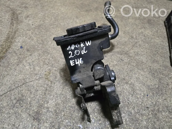 BMW 3 E46 Support de pompe de direction assistée 2247599