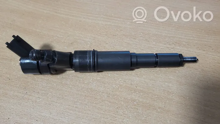 BMW 5 E39 Fuel injector 0445110047