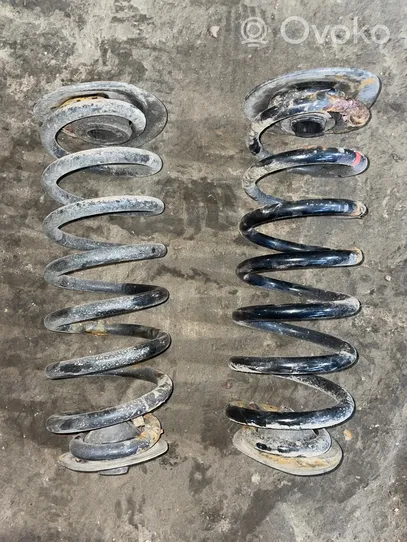 BMW 5 E39 Rear coil spring 