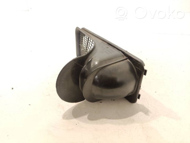 Volkswagen Cross Polo Air intake duct part 6R0815479A