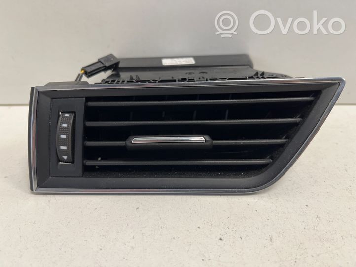 Skoda Superb B8 (3V) Griglia di ventilazione centrale cruscotto 3V0819701D