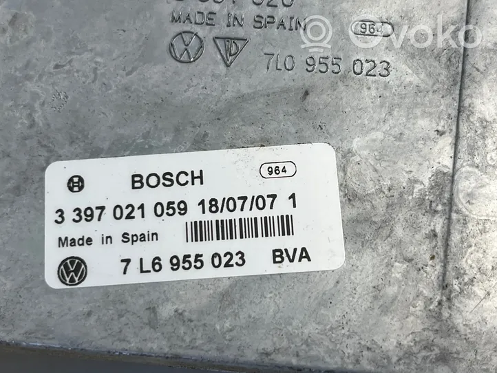 Volkswagen Touareg I Tiranti e motorino del tergicristallo anteriore 7L6955023