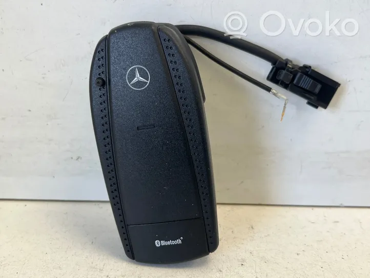 Mercedes-Benz CLS C219 Bluetooth control unit module B67875877