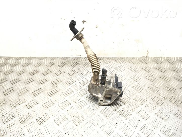 Volkswagen PASSAT B6 Soupape vanne EGR 03C131503B