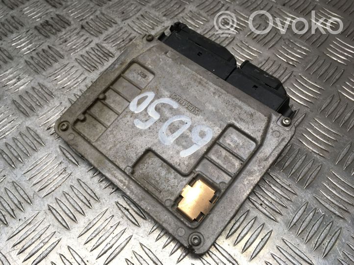 Seat Cordoba (6L) Sterownik / Moduł ECU 03E906033P