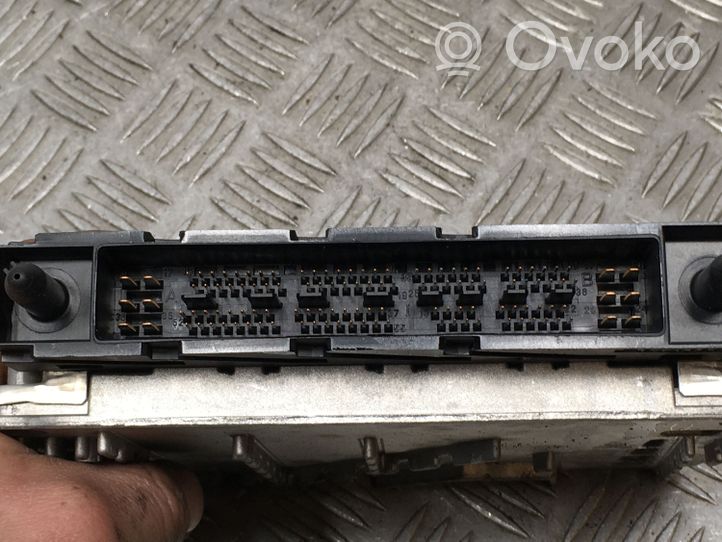 Volvo S80 Sterownik / Moduł ECU 1928403488