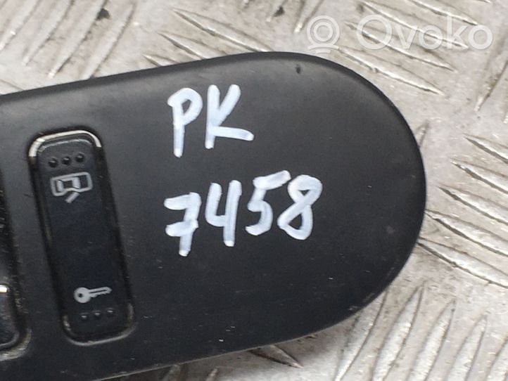 Volkswagen New Beetle Klamka wewnętrzna drzwi przednich 1C2837113