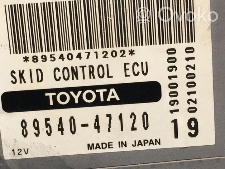 Toyota Prius (NHW20) ABS-ohjainlaite/moduuli 8954047120