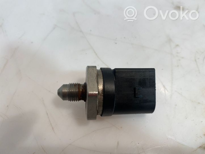 Audi Q5 SQ5 Fuel pressure sensor 06H906051E