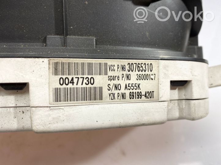 Volvo C30 Compteur de vitesse tableau de bord 30765310