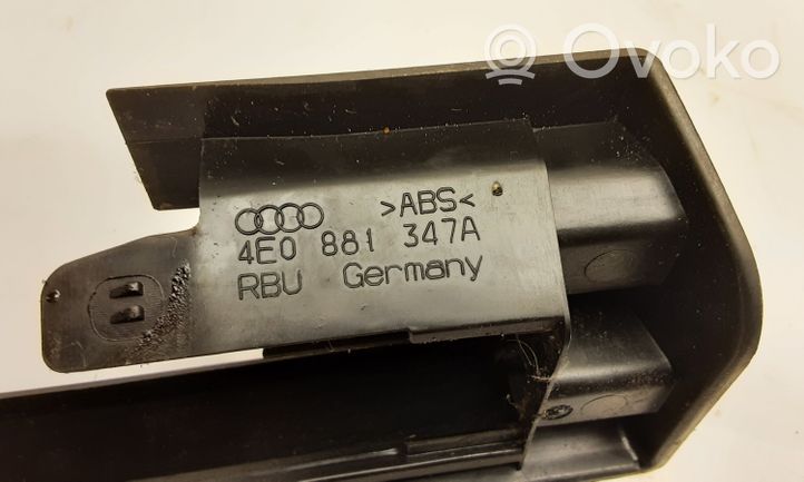 Audi A8 S8 D3 4E Cache rail de siège conducteur avant 4E0881347A