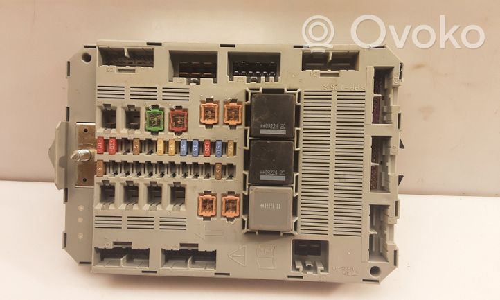 Jaguar XF X250 Module de fusibles 9X2314D628AC