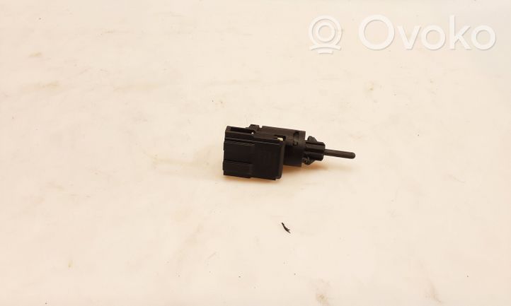 Audi A8 S8 D3 4E Capteur pédale de frein 3B0945511C