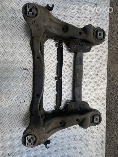 Audi A8 S8 D3 4E Sottotelaio anteriore 4E0399345