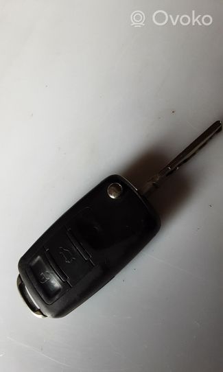 Audi A8 S8 D3 4E Ignition key/card 4E0837220H