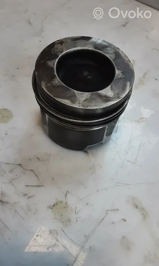 Audi A6 C7 Piston 065DF